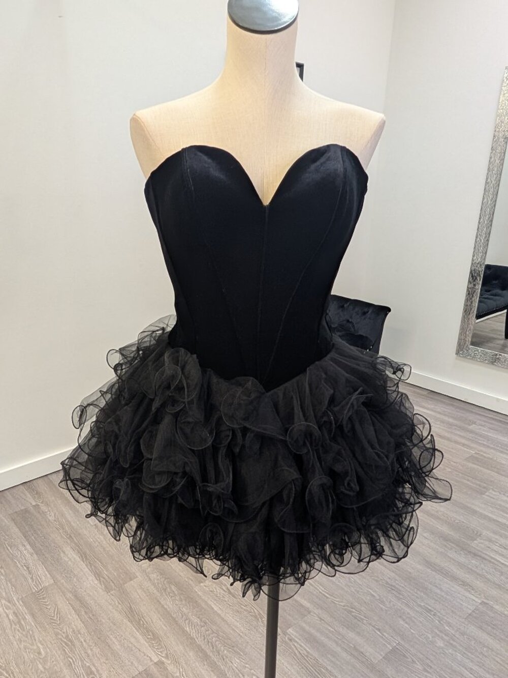 Sherri Hill #55828 black cocktail dress size 2